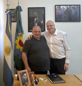 Marcelo Puella junto al secretario Gral. de la Agrupación "Pensando en Quilmes", 7 de noviembre 2025